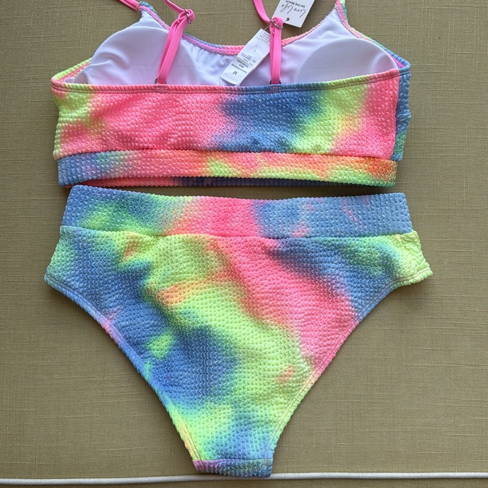 NWT! Cupshe Colorful Women’s Swim Set - Picture 4 of 7